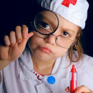 La curiosité sexuelle chez l’enfant: le jeu du docteur